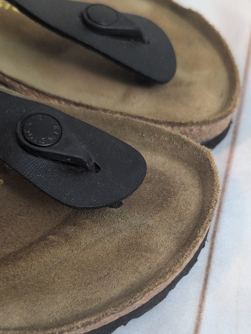 Birkenstock Gizeh Black Leather Thong Sandals Women’s 39 US 8-8.5 Regular - Picture 4 of 7